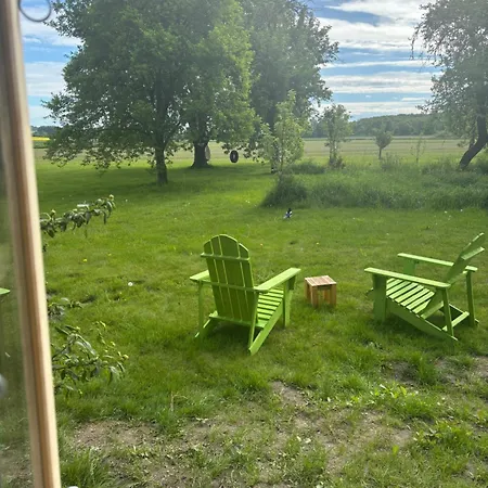 Obstgarten Im Warnetal- Campingfass Kobel
